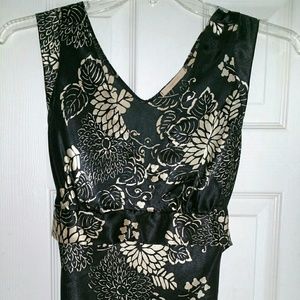 Sleeveless wrap shirt